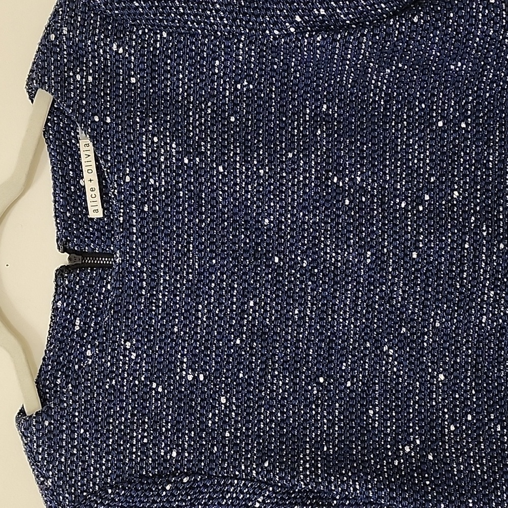 Alice + Olivia Blue Silver Knit Sweater Crop Top Size 6 - Picture 9 of 16
